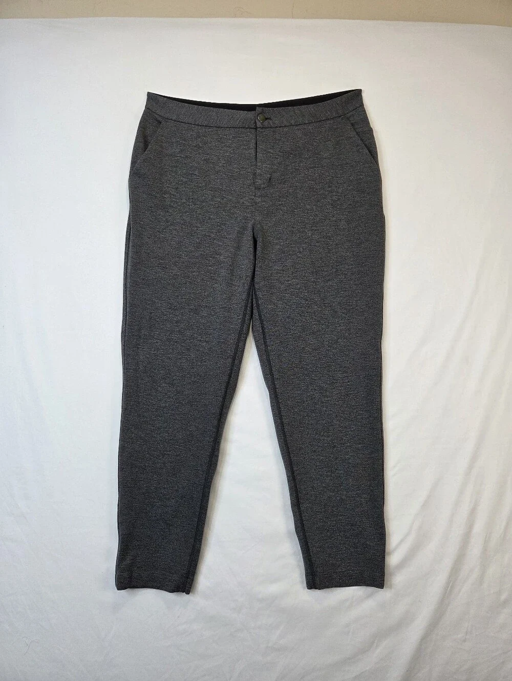 Lululemon Women's Gray Stretch Travel Pants Size 12 Tapered Pockets Casual - Picture 3 of 8